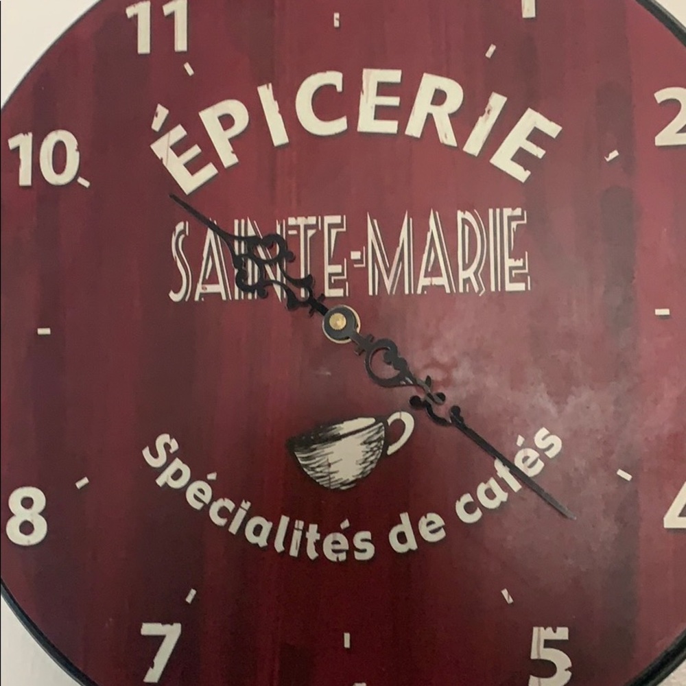 Clock - Picture 2 of 3